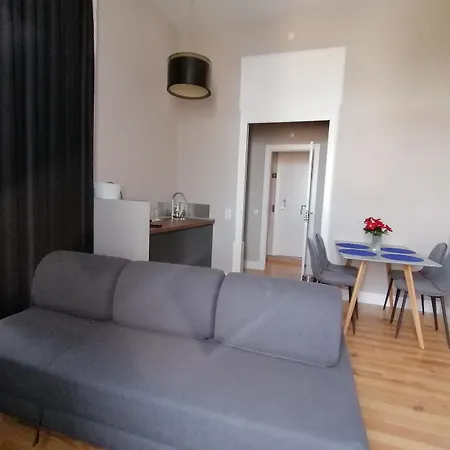 בית הארחה Temple 4*